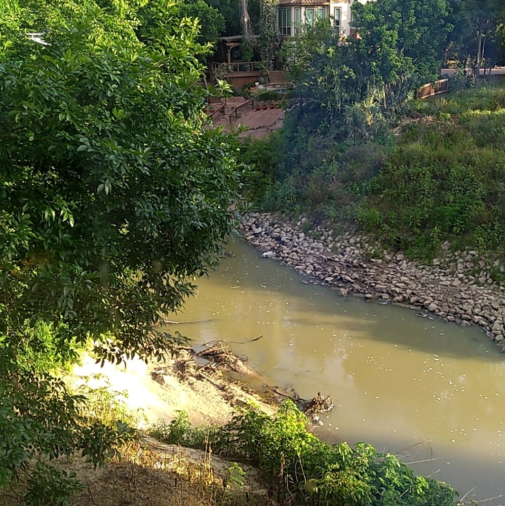 Meet your Posher, ThisandThat77